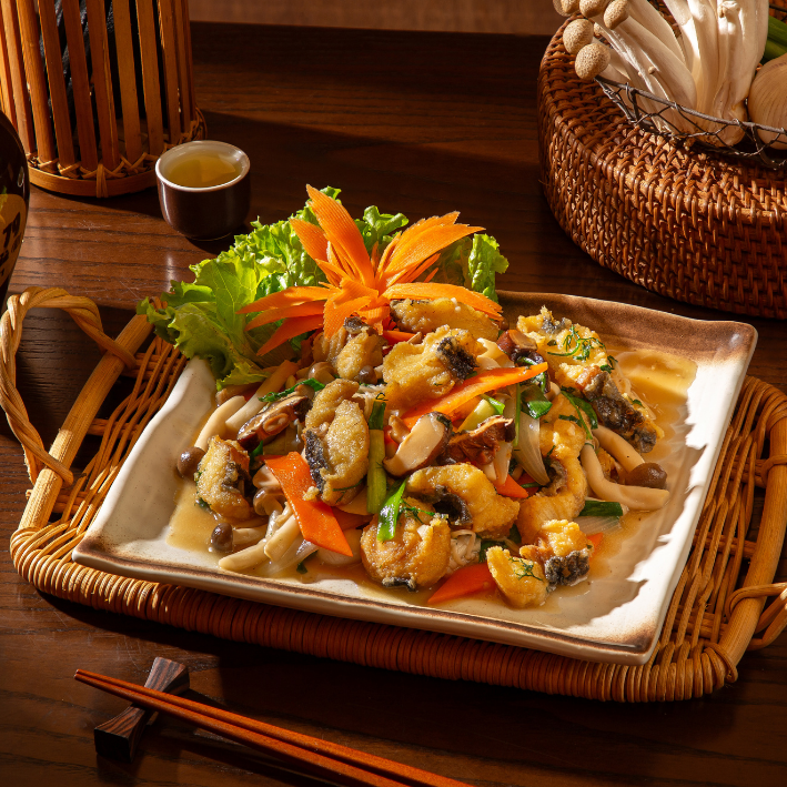 Cá Lăng Xào Nấm ( Hoặc Rang Muối )